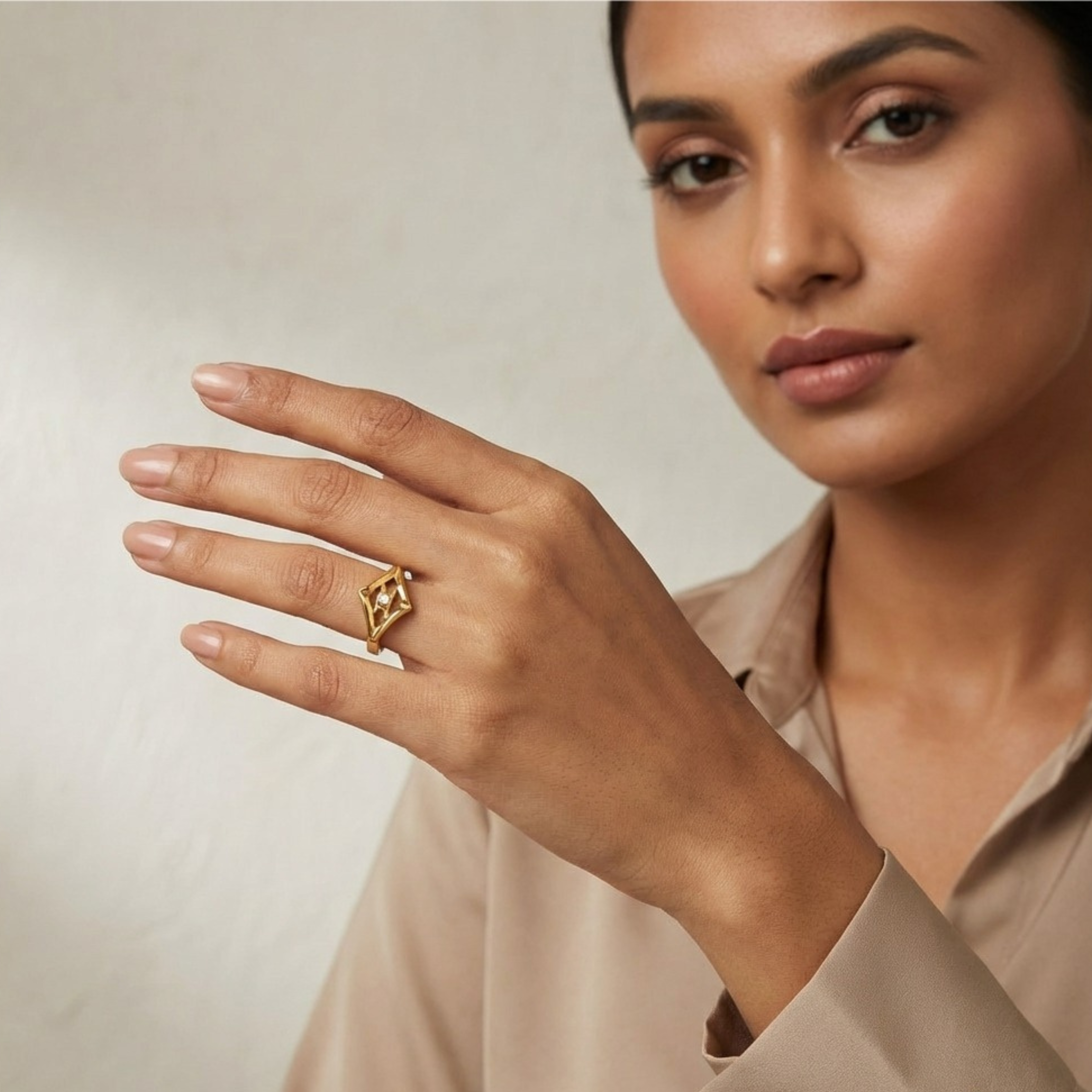 Alokki A1 True CZ Stone Link Ring