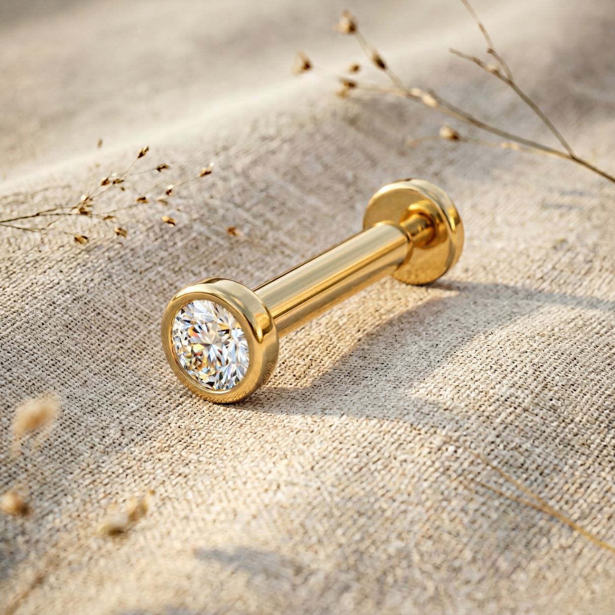 Yard CZ Nose pin
