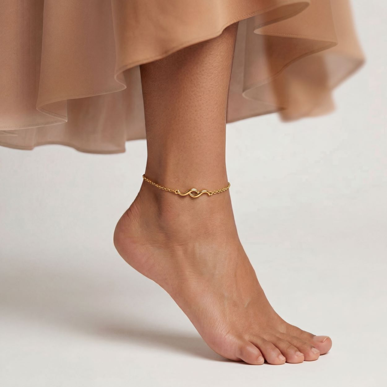Gold_Anklet_Detail.jpg