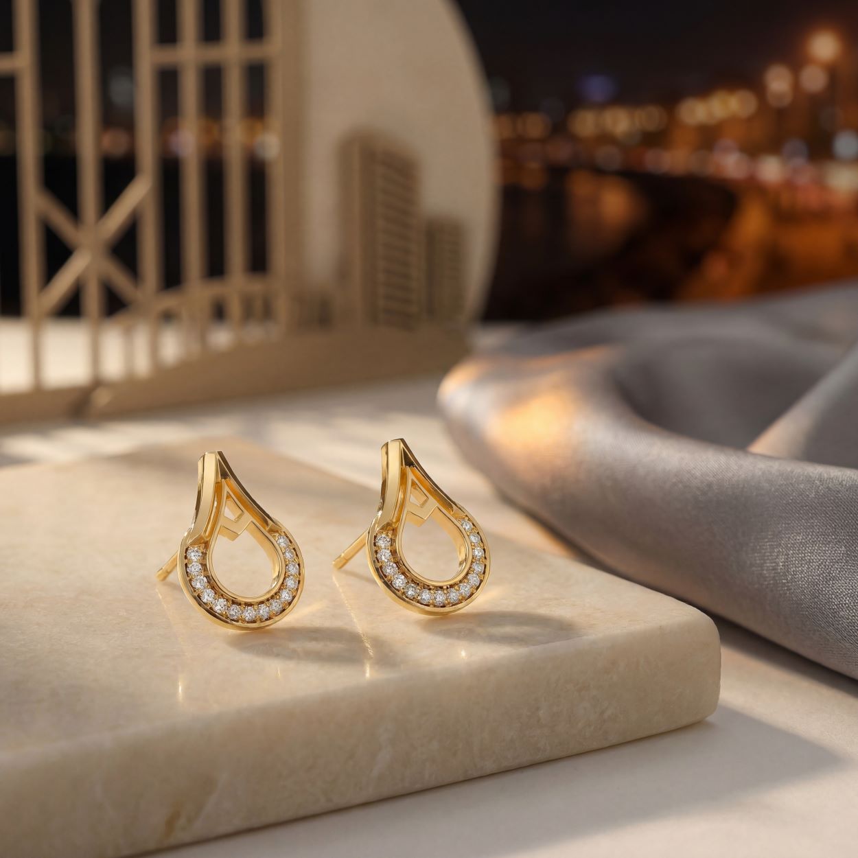Alokki A Circle Earrings