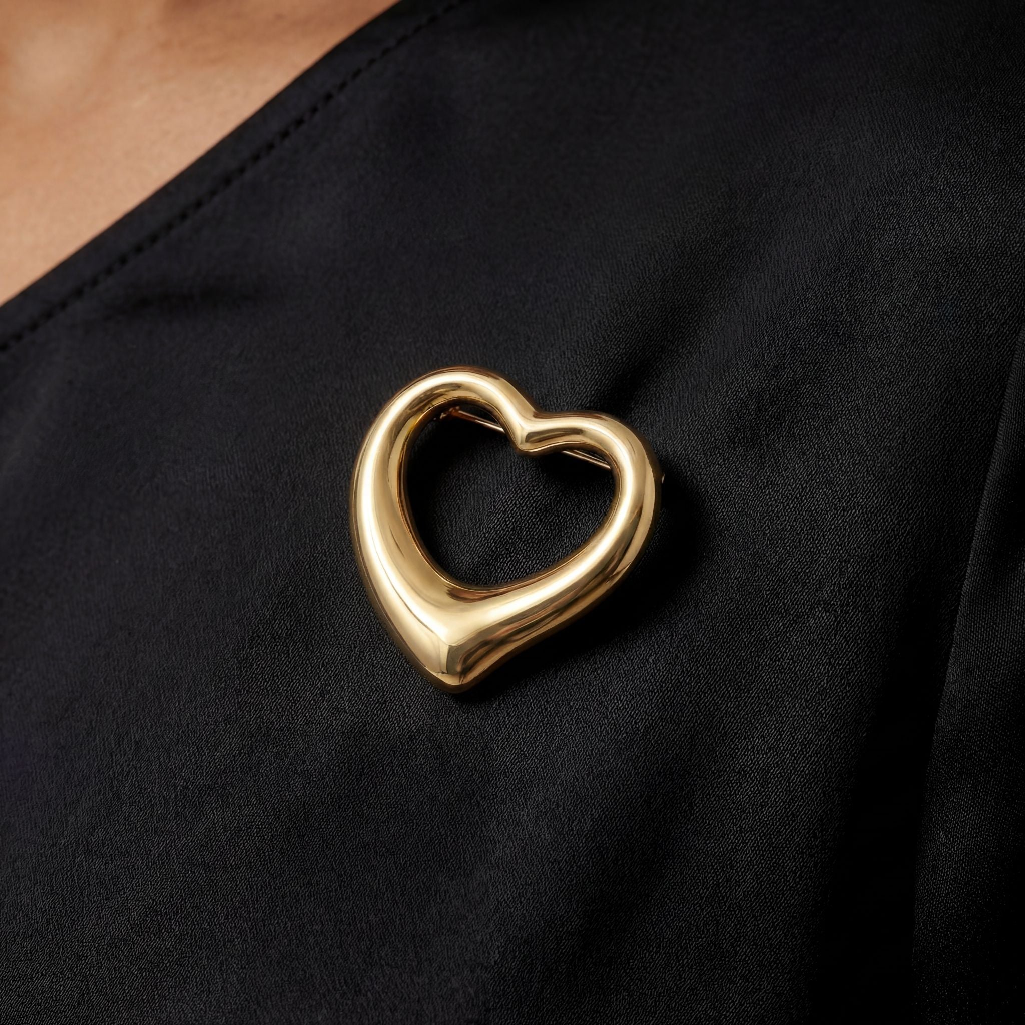 Open Heart Brooch - Gold Plated
