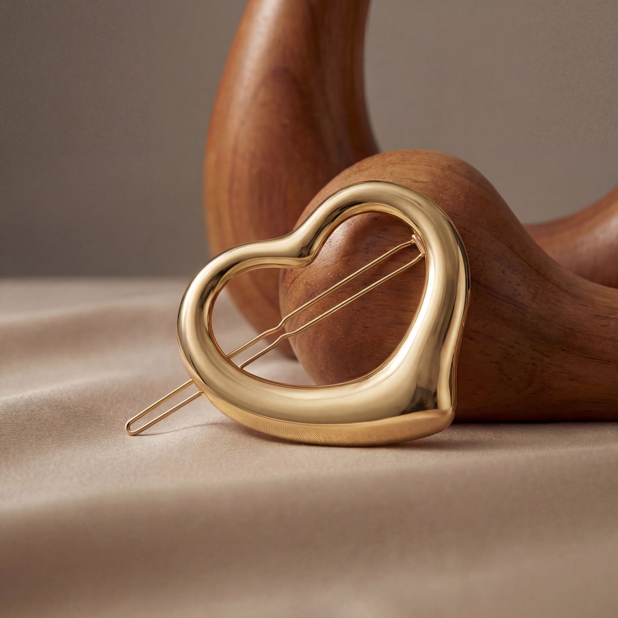 Open Heart Hairclip