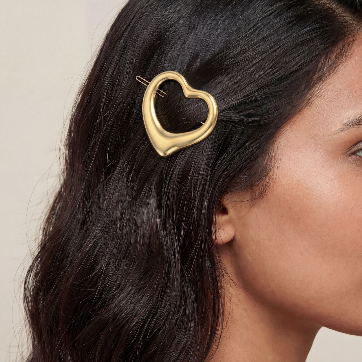Open Heart Hairclip