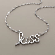 Kiss Pendant