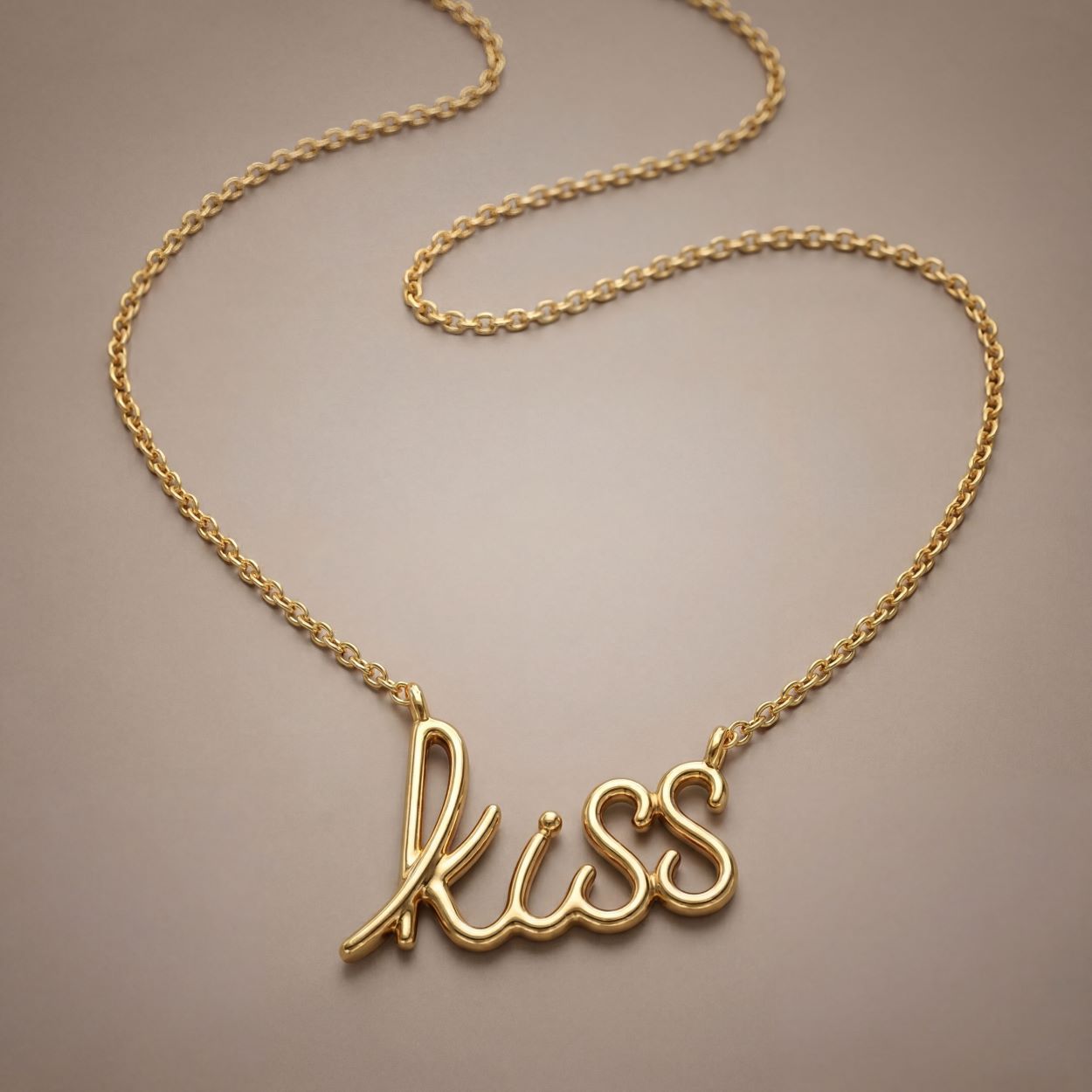 Kiss Pendant