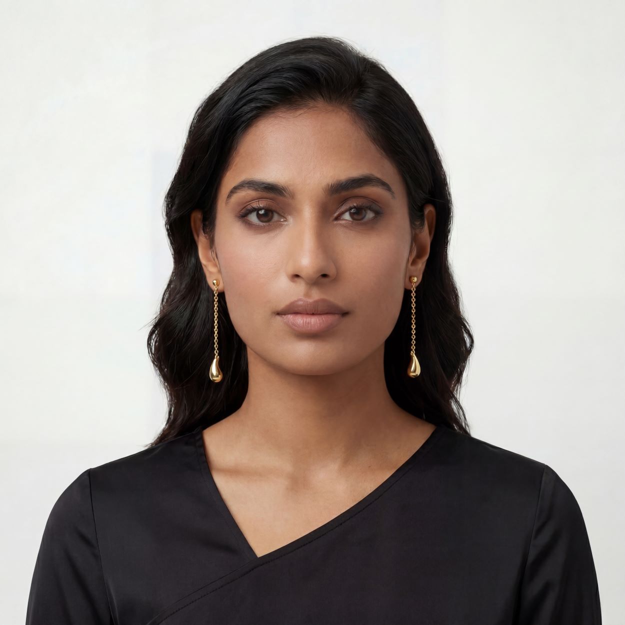 Teardrop_Earrings_1.jpg