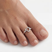 Open Heart Toe Ring