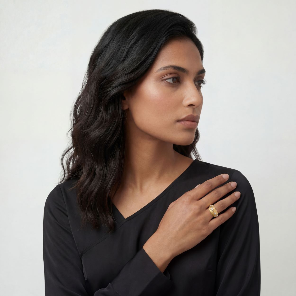 Alokki Boho Dream Narrow Feather Ring