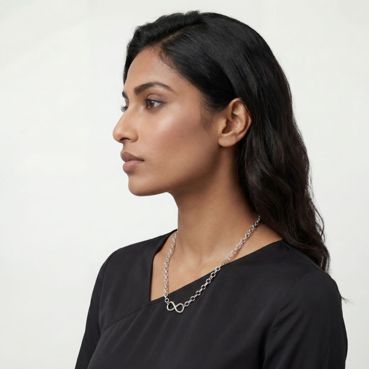 Alokki Infinity Necklace