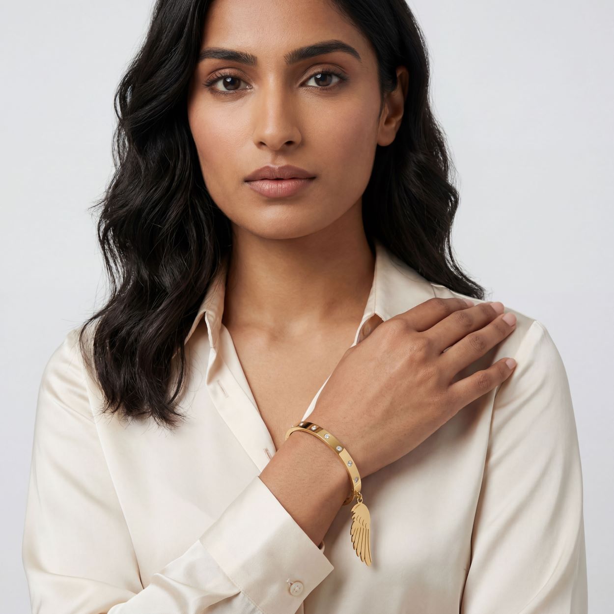 Alokki Boho Dream Feather Charm and Stone Bangle