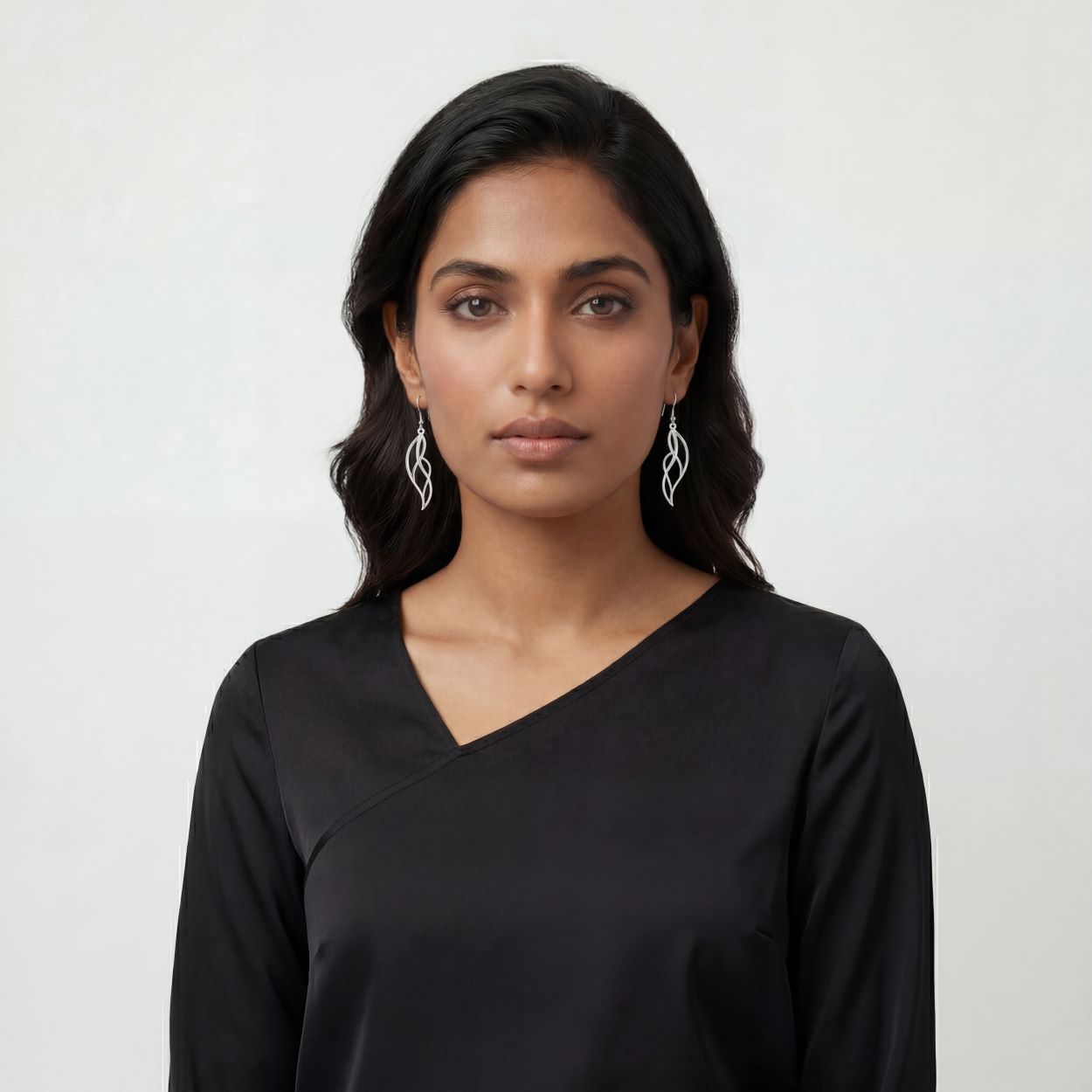 Woman_with_Earrings_3.jpg