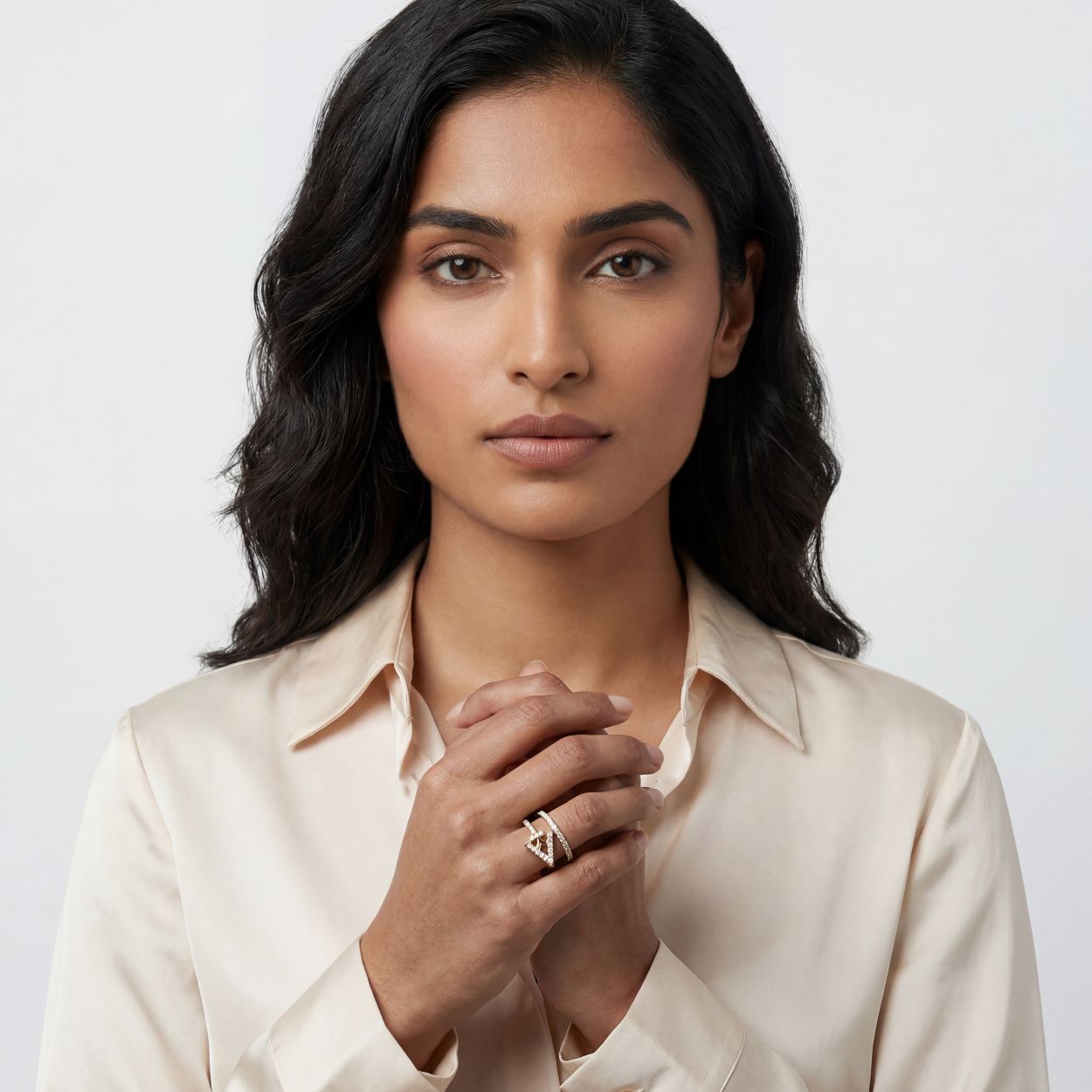 Woman_with_Ring_58.jpg