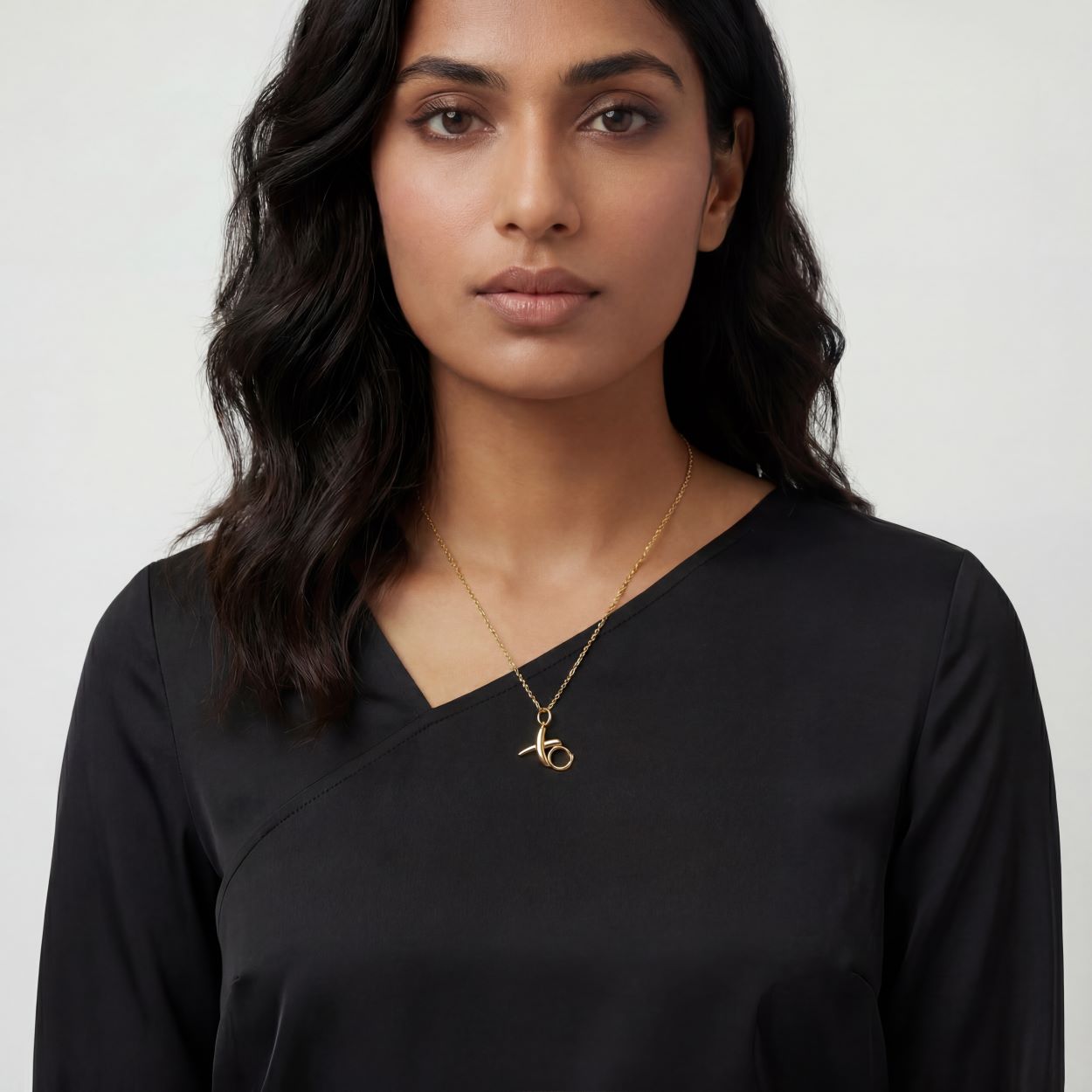 x01Woman_Pendant_5.jpg